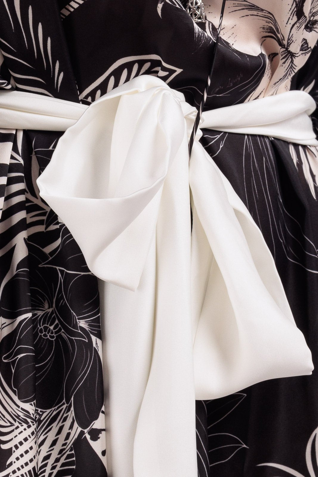 CASSIA Long Silk Kaftan by CAPRI LIFESTYLE