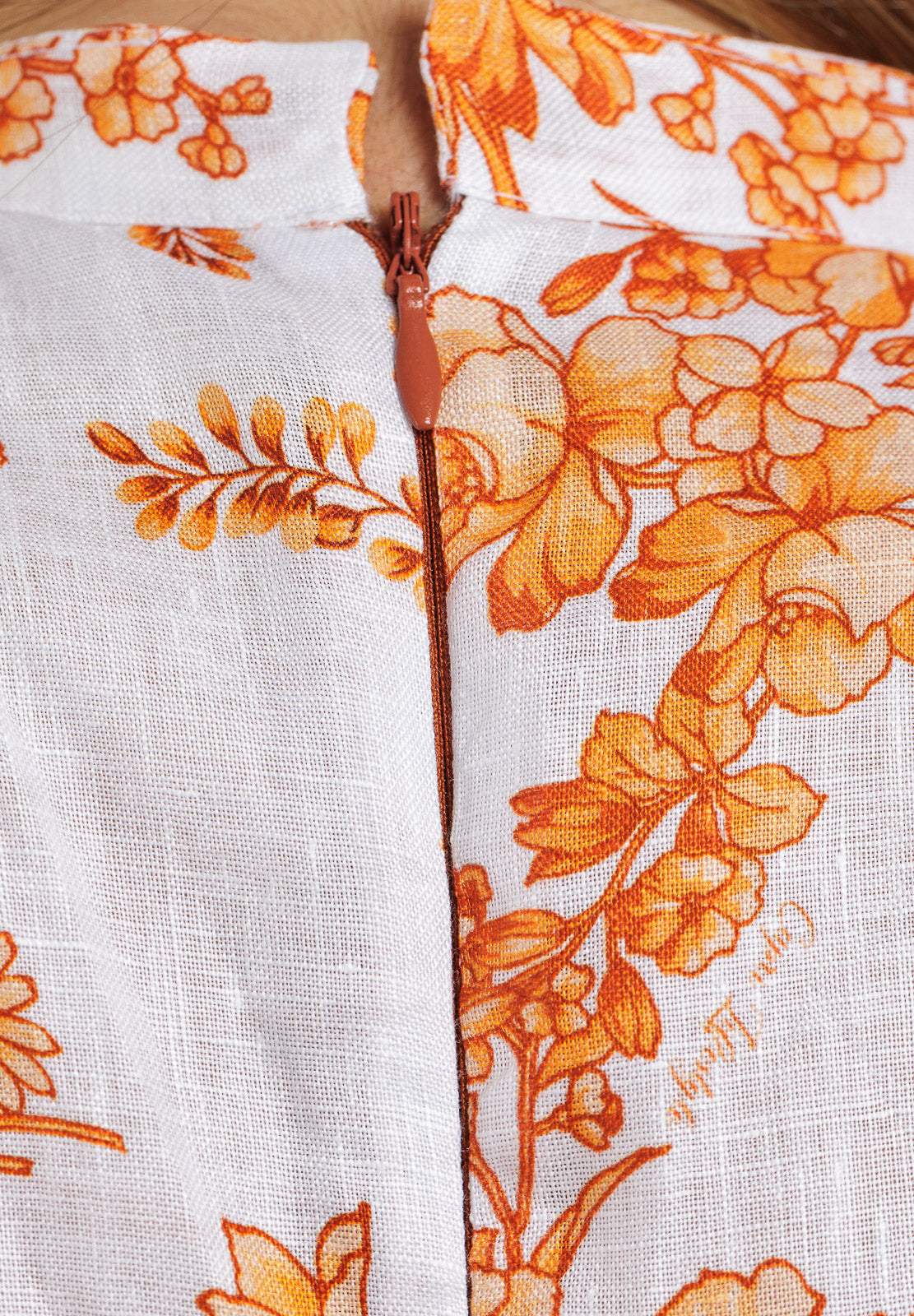 Abito in lino a fiori