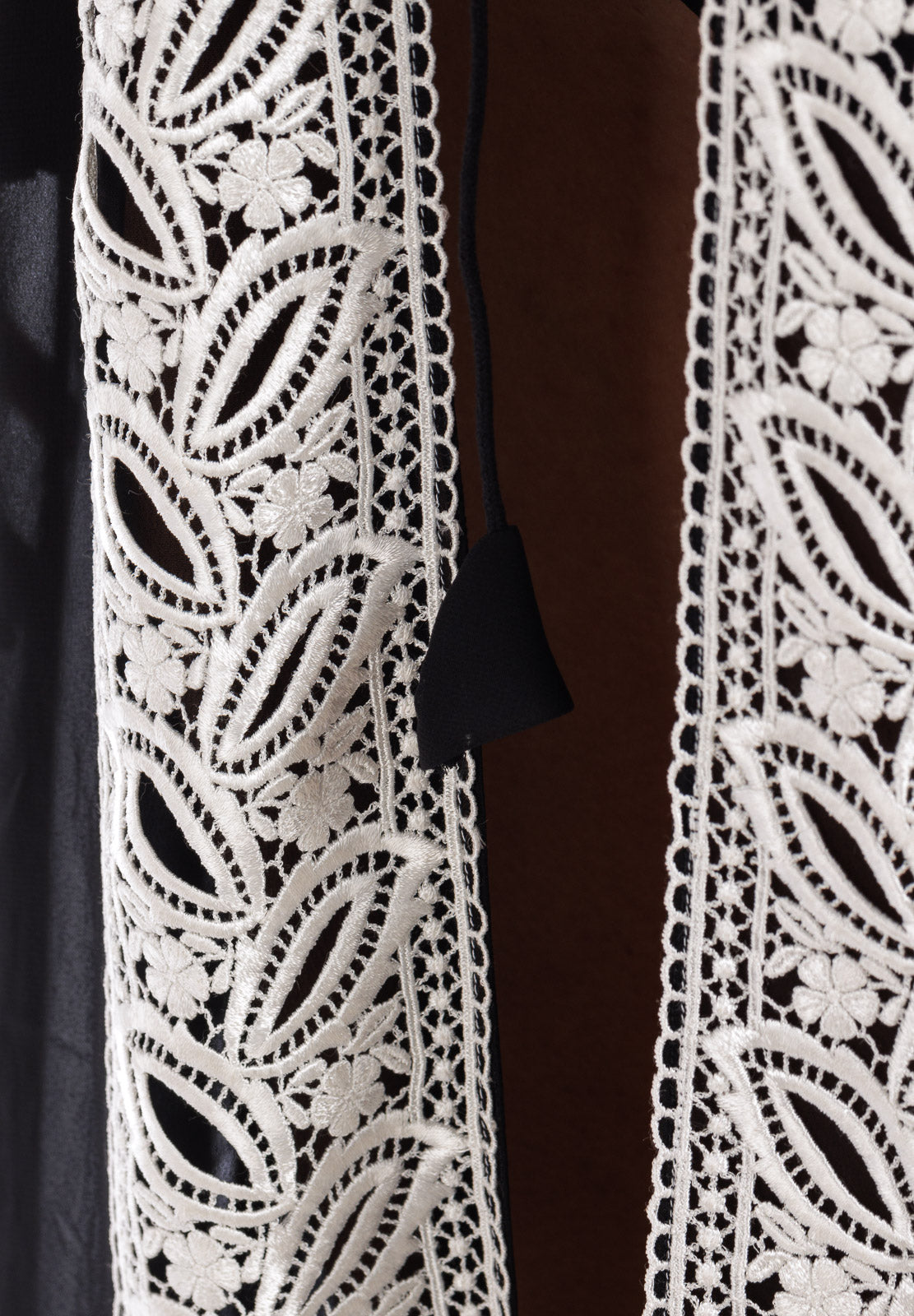 Chiffon Robe with Lace Edge Finish
