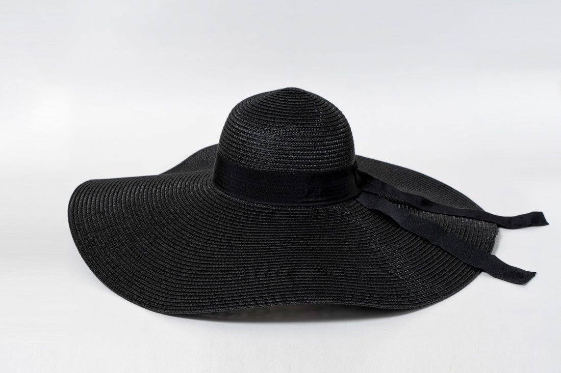 Floppy Wide Brim Straw Sun Hat