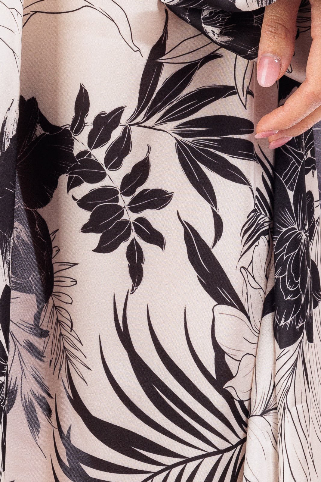 CASSIA Long Silk Kaftan with Mandarin Collar