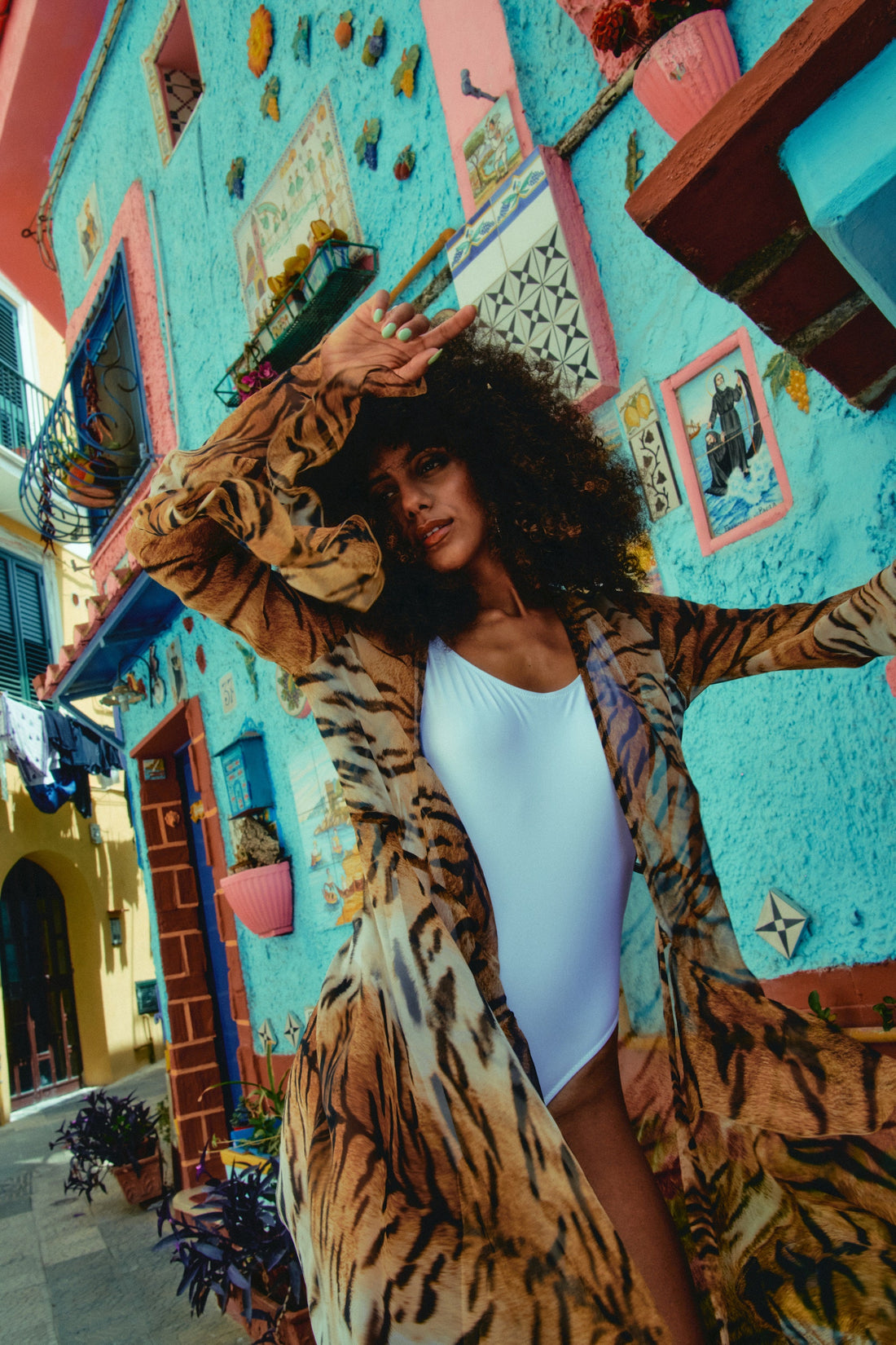 Copertura avvolgente in chiffon di seta animalier