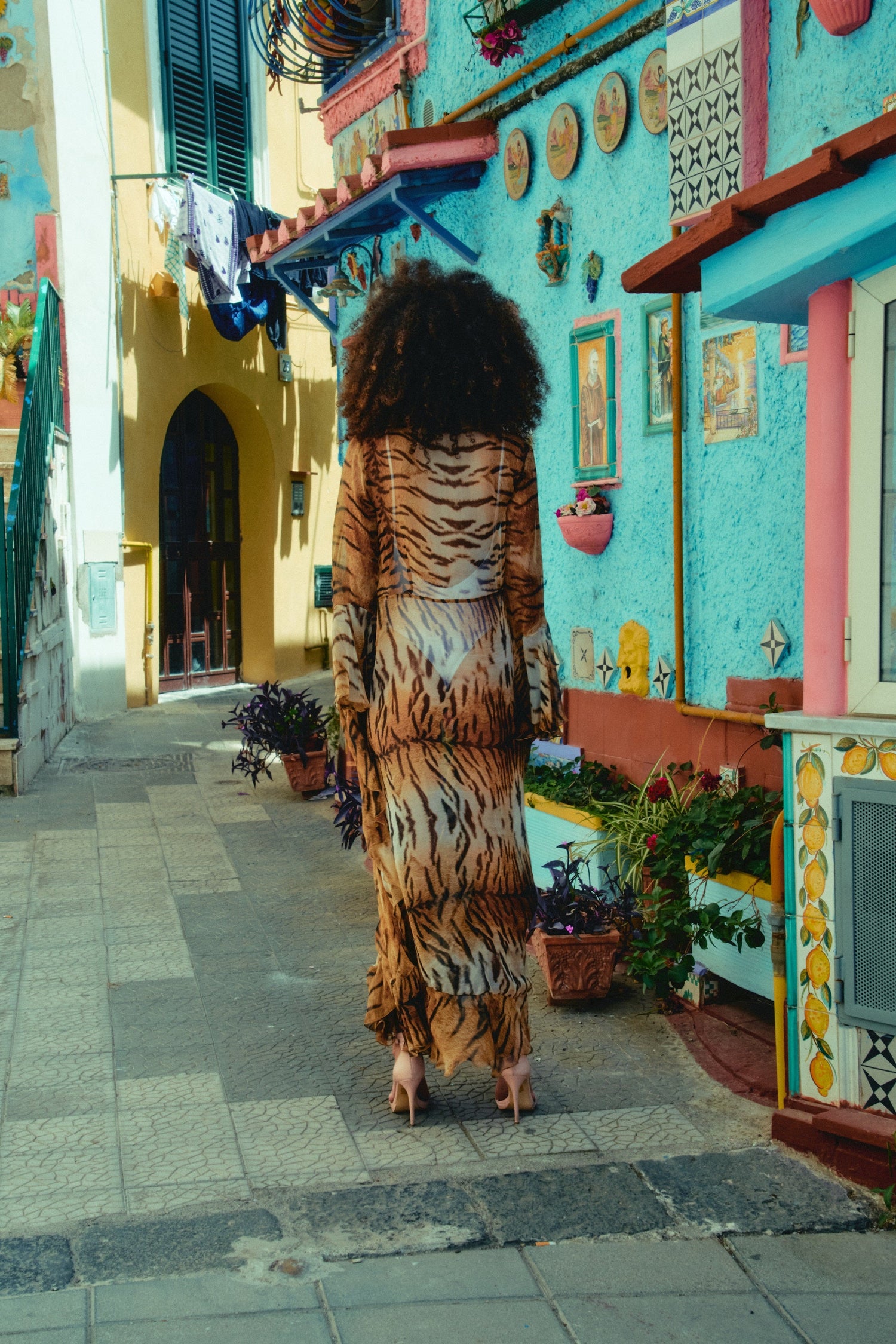 Copertura avvolgente in chiffon di seta animalier