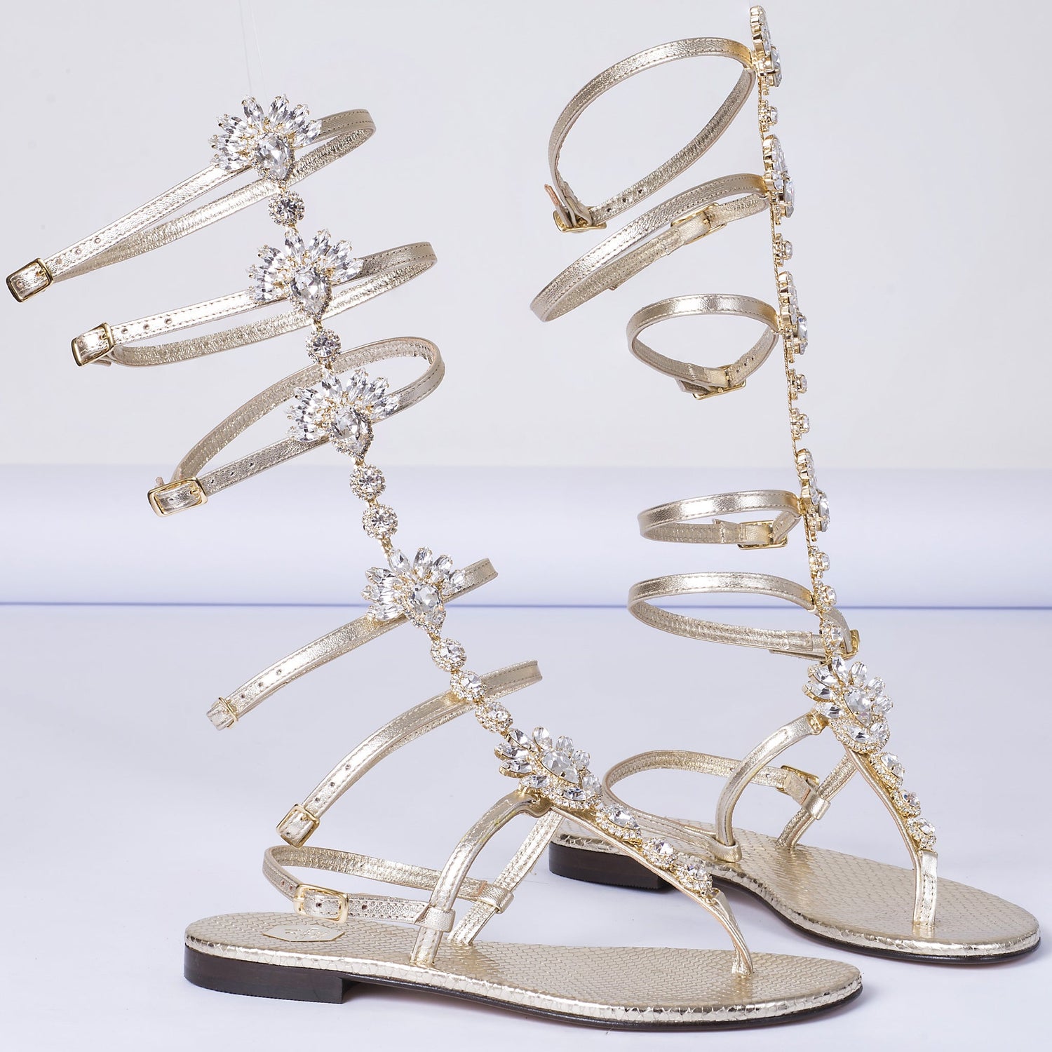 CL05A10 - Gladiator Sandals - RIVPLA / laminato platino - CAPRI LIFESTYLE READY MADE GARMENTS TRADING L.L.C