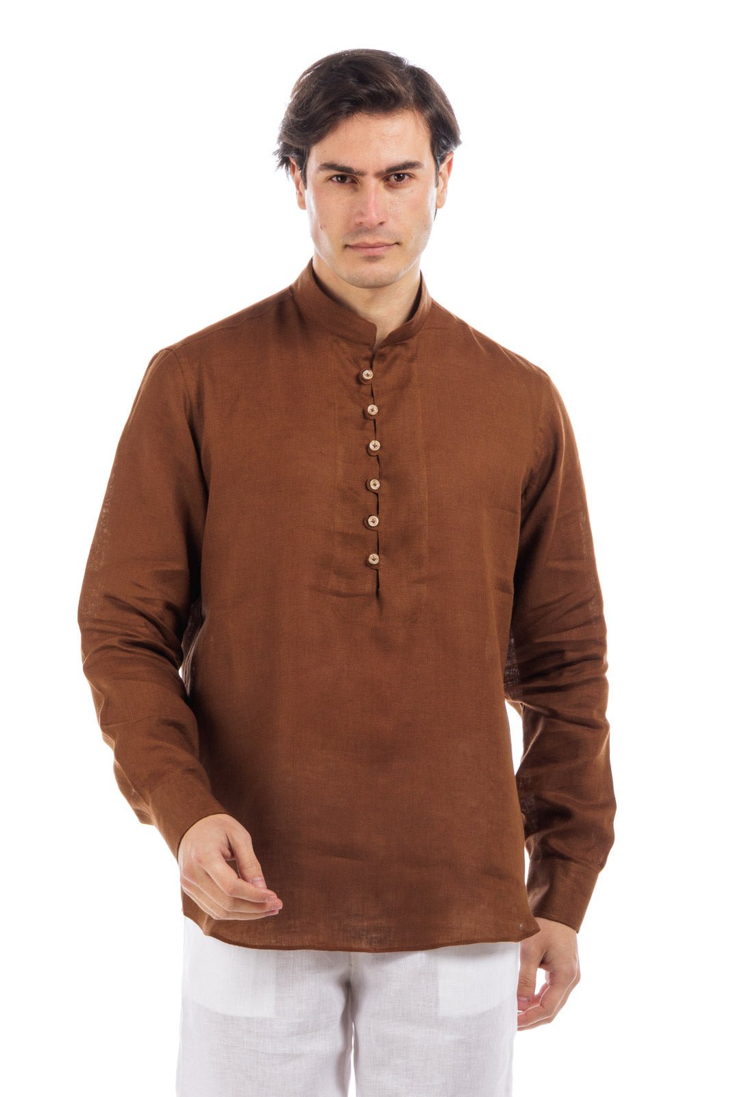 Camicia in lino con bottoni a metà spacco