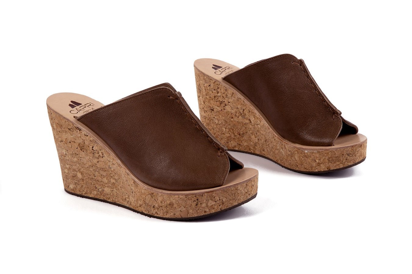 Scarpe con zeppa aperta