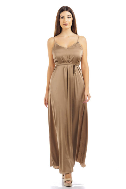 Abito in seta tinta unita