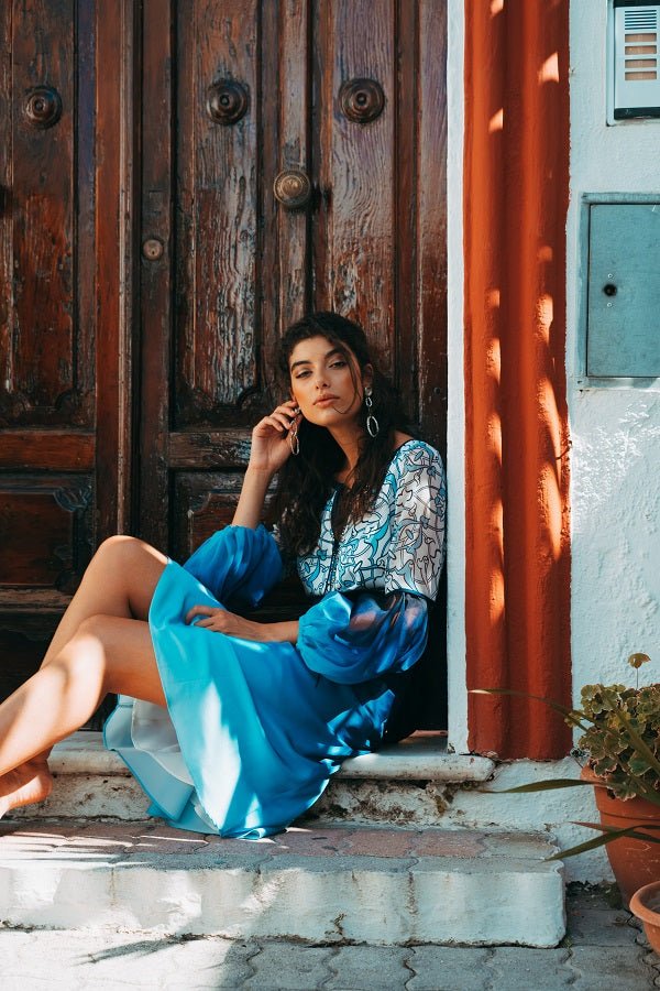 Abito in raso sbiadito