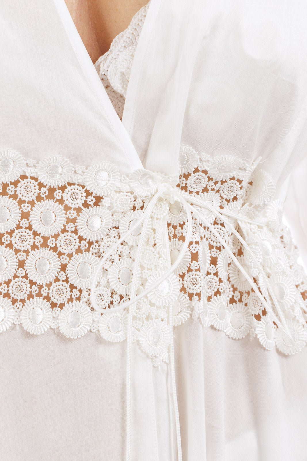 Abito avvolgente in chiffon